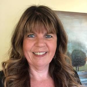 Meet your Posher, Jo-ann